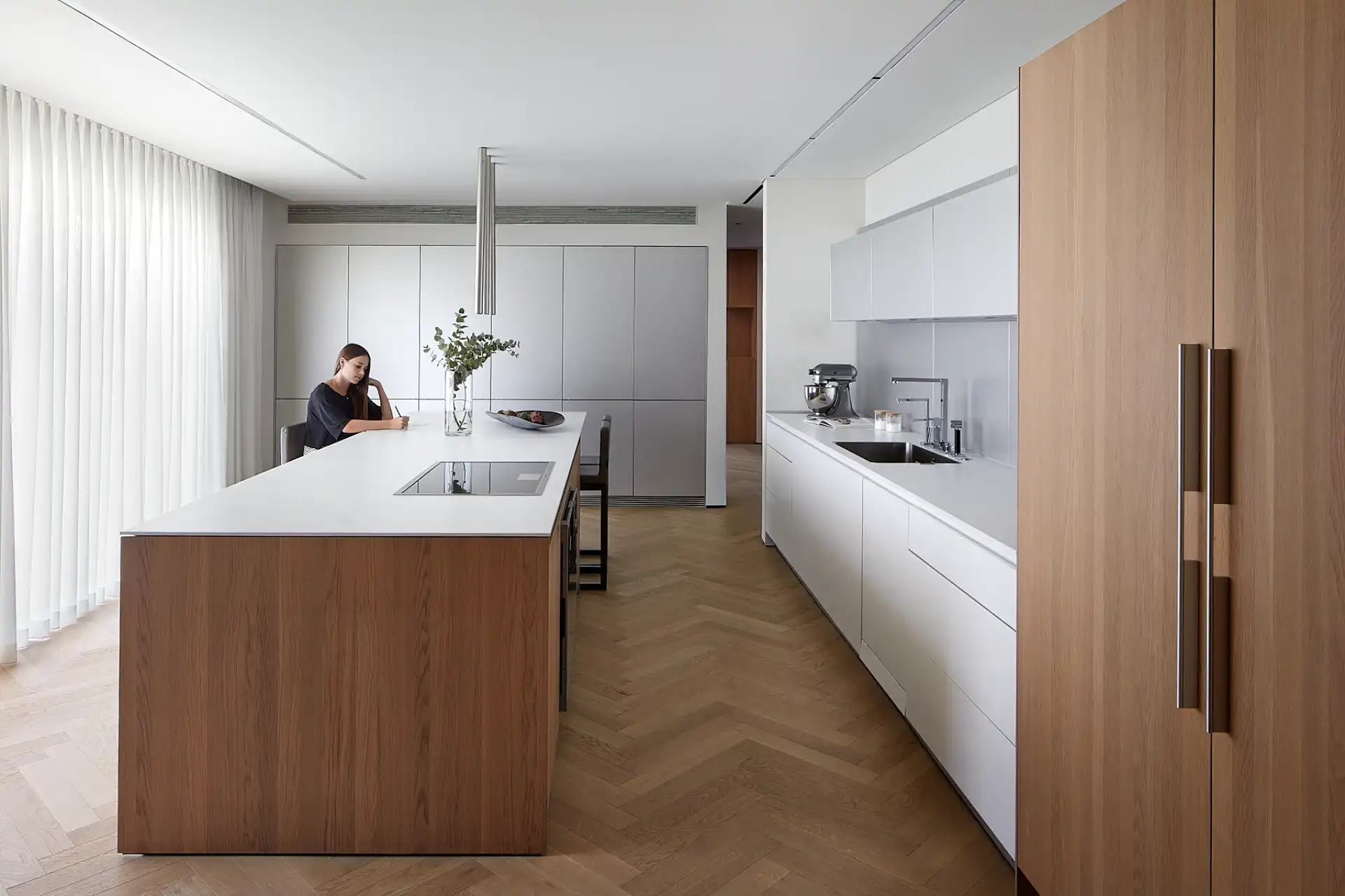 Kitchen with kid