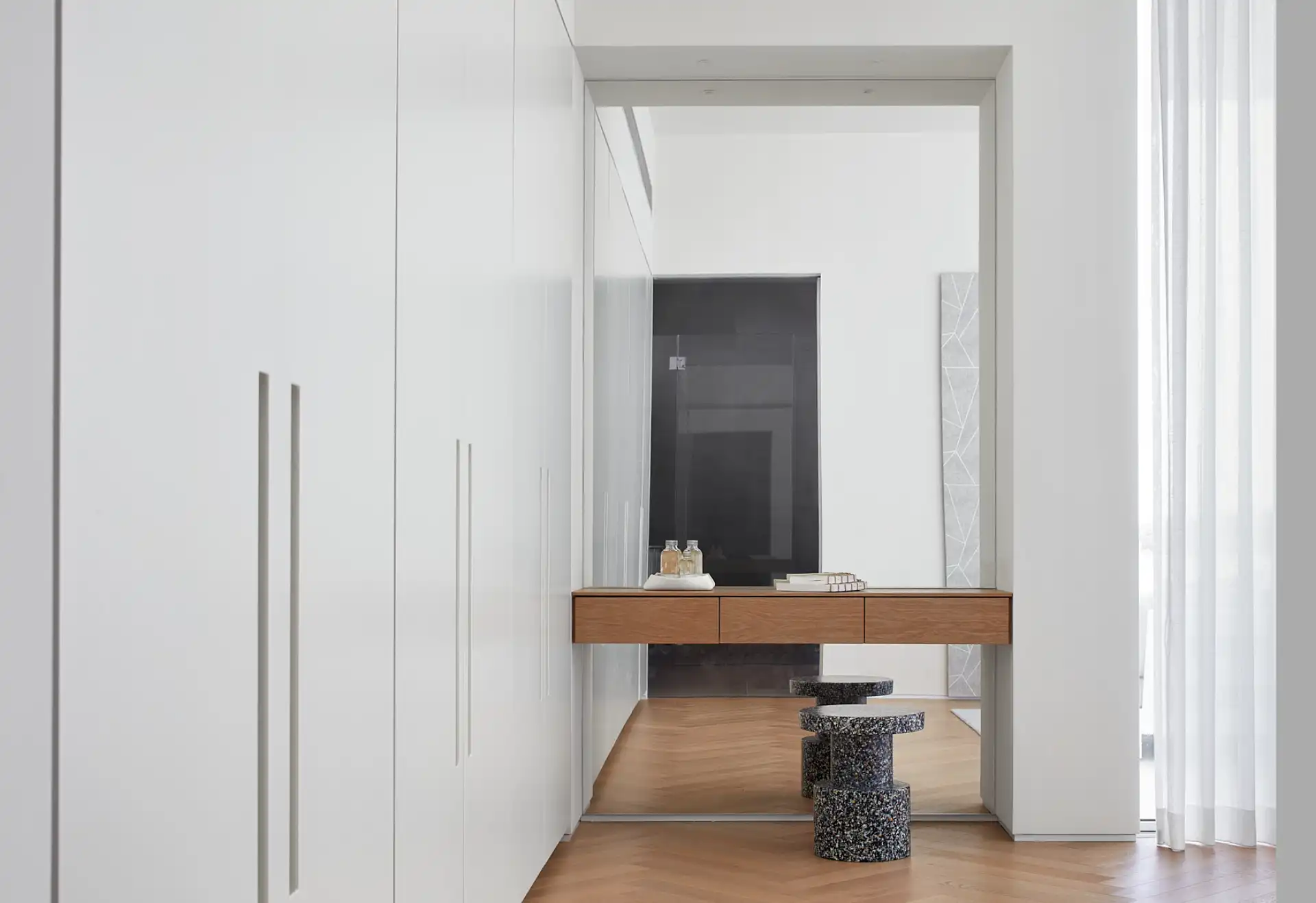 Closet and mirror